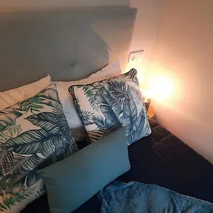  Apartment Marques