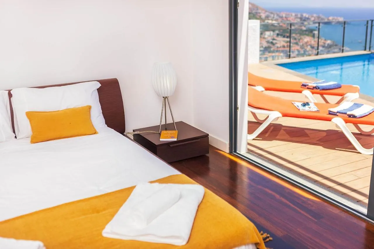 Villa Amplitude Camara de Lobos